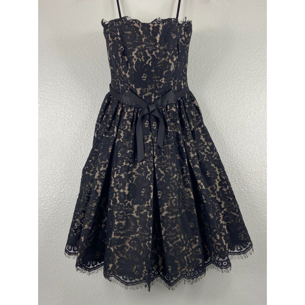 Robert Rodriguez Neimam Marcus Women Size 6 Cocktail Party Dress Black Lace